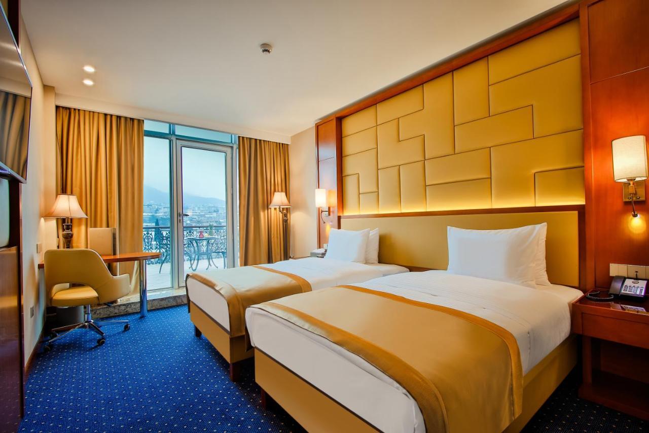 New Tiflis Hotel Екстериор снимка