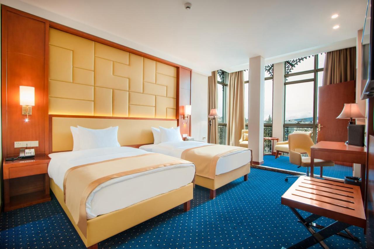 New Tiflis Hotel Екстериор снимка